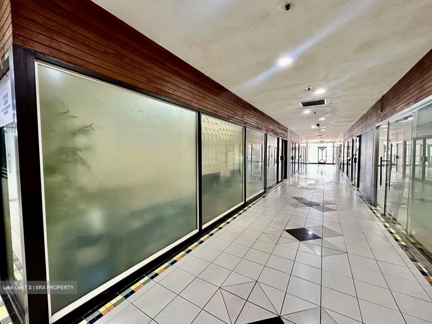 Parklane Shopping Mall (D7), Shop House #565781041